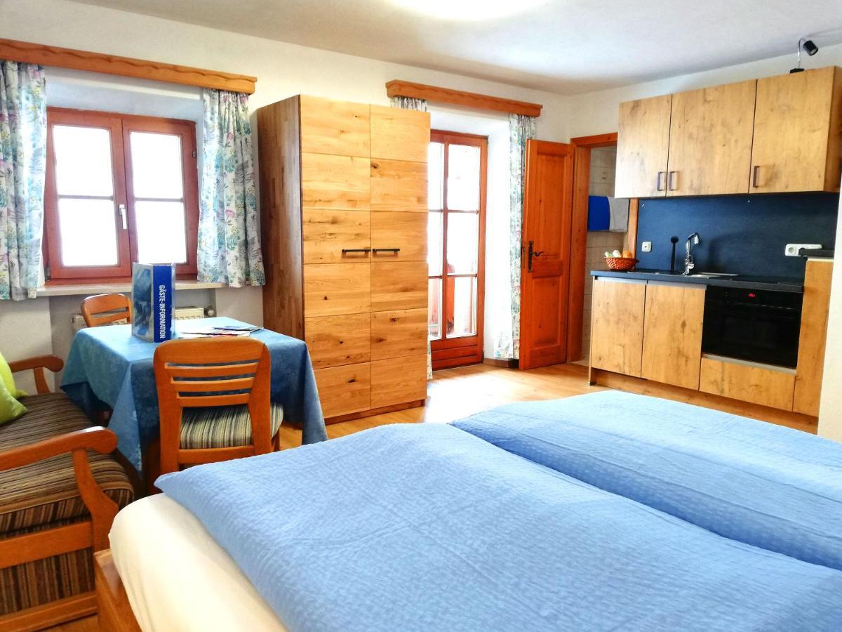 Ferienwohnung Beim Raffner โรพอลดิง ภายนอก รูปภาพ