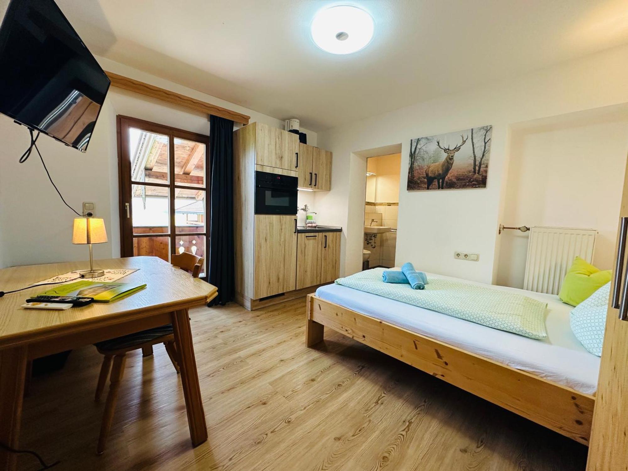 Ferienwohnung Beim Raffner โรพอลดิง ภายนอก รูปภาพ